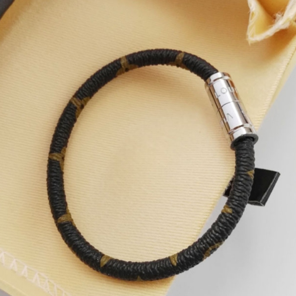 LV Hand bracelet